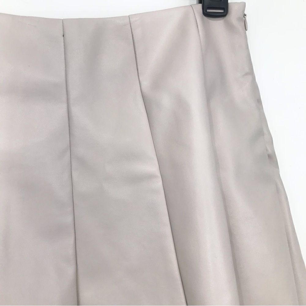 Love Riche Light Taupe Tan Faux Leather Skater Mini Skirt NEW - Picture 7 of 16